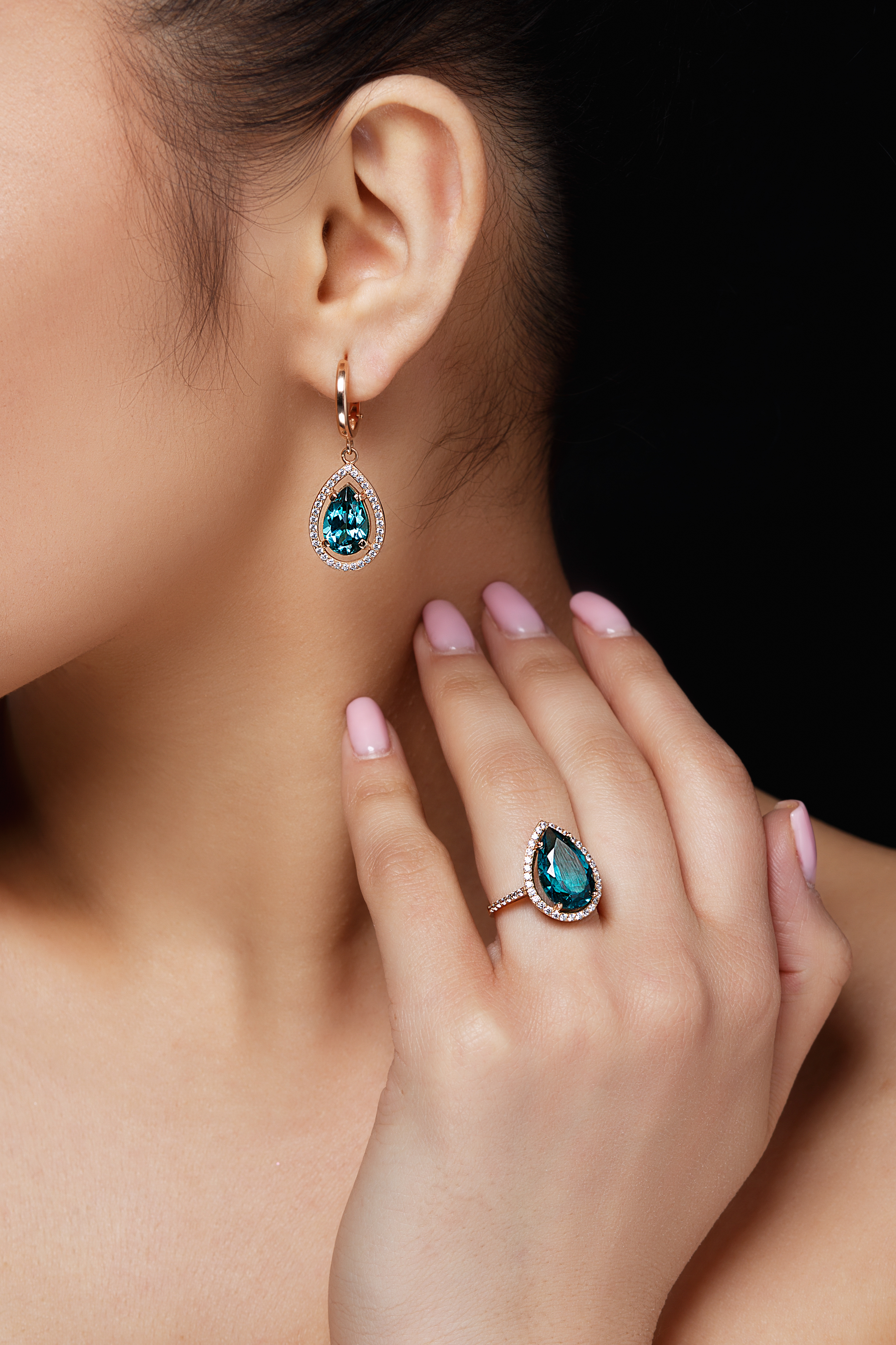 Antique Emerald Earrings
